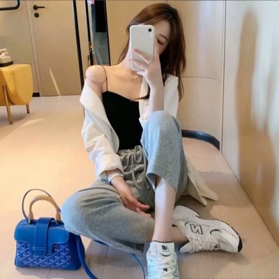 黄阿丽:小眼镜蛇